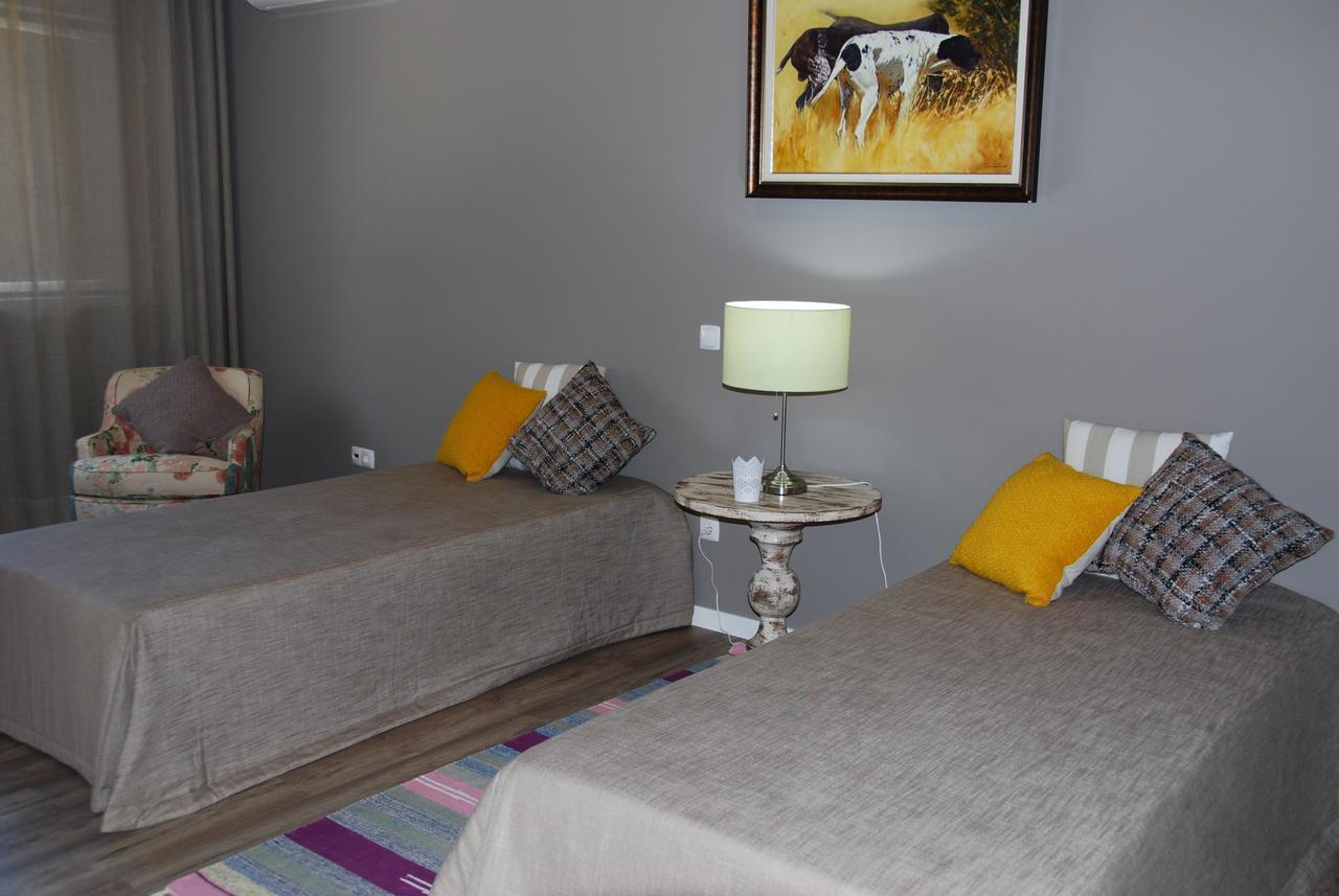 Bed and Breakfast Quinta Da Torre - Casas De Campo à Alenquer Extérieur photo